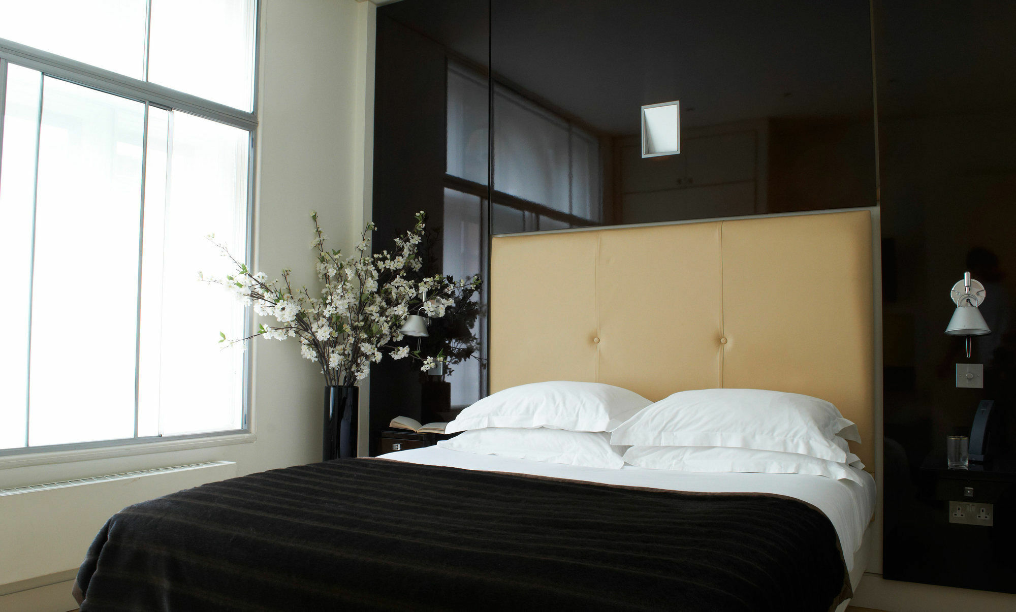 Aparthotel No.5 Maddox Street Londra Esterno foto