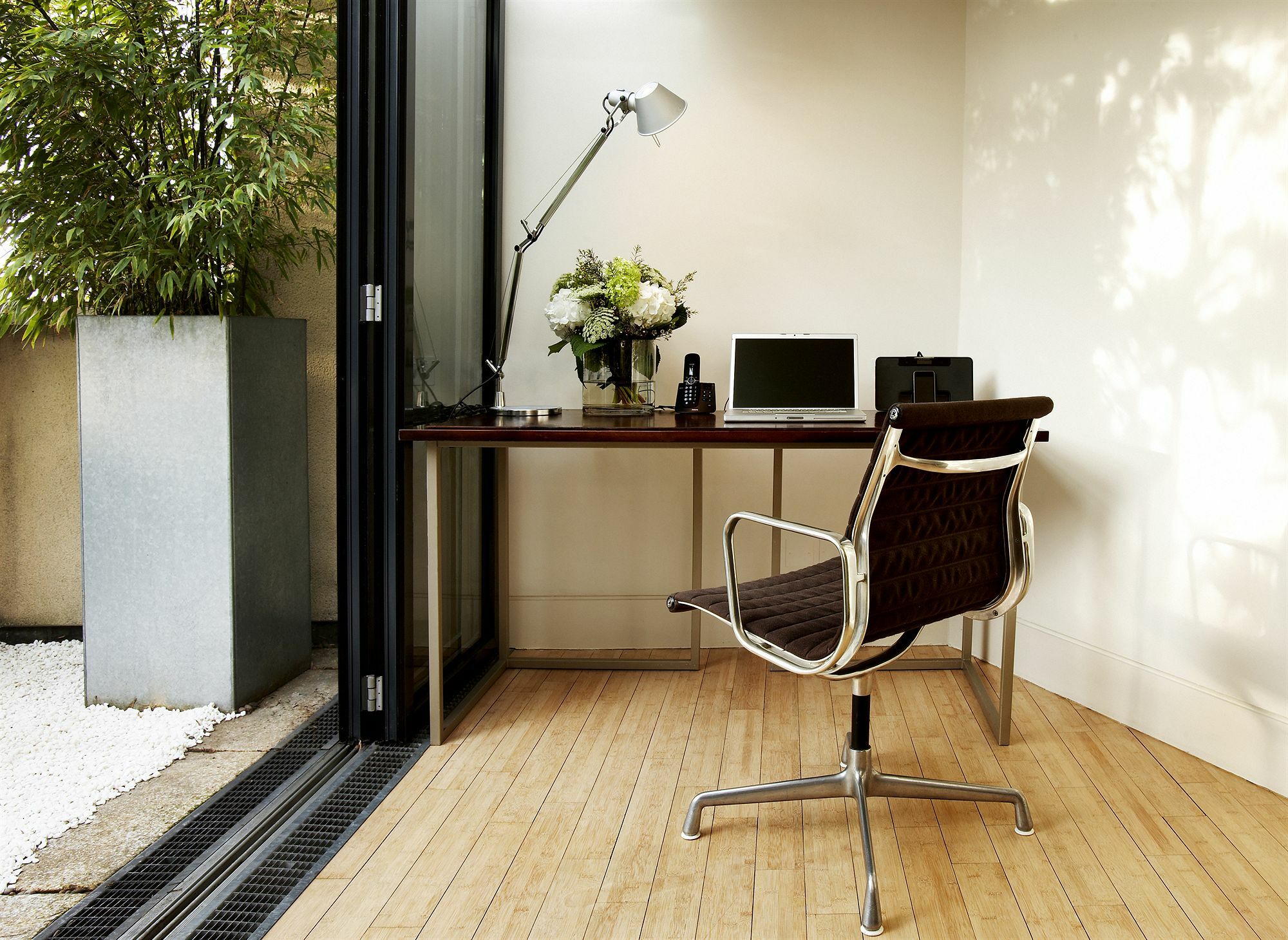 Aparthotel No.5 Maddox Street Londra Esterno foto