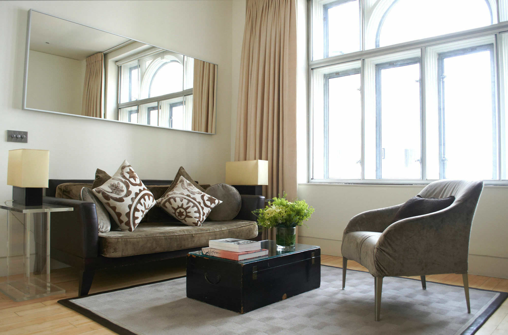 Aparthotel No.5 Maddox Street Londra Esterno foto